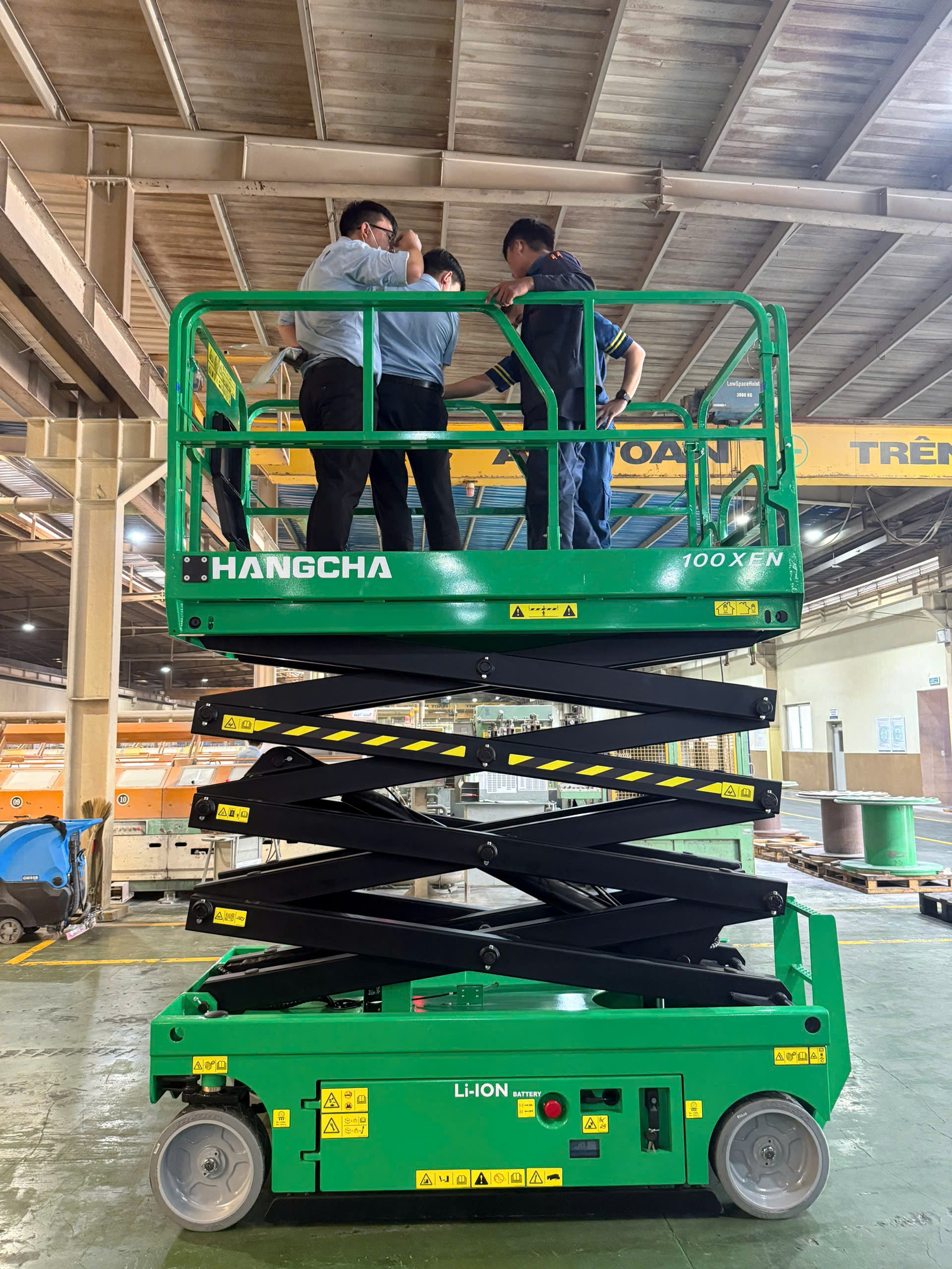 xe nâng người hangcha